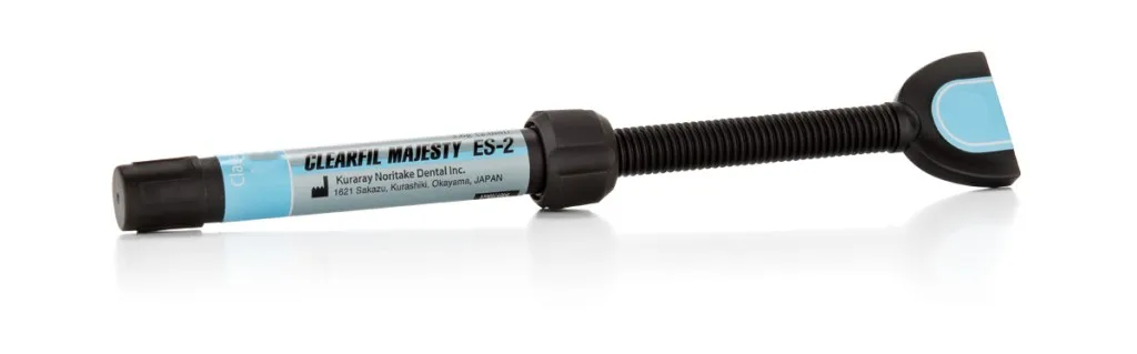 Clearfil Majesty Es-2 spuitje Xw