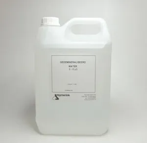 Gedemineraliseerde Water 5L